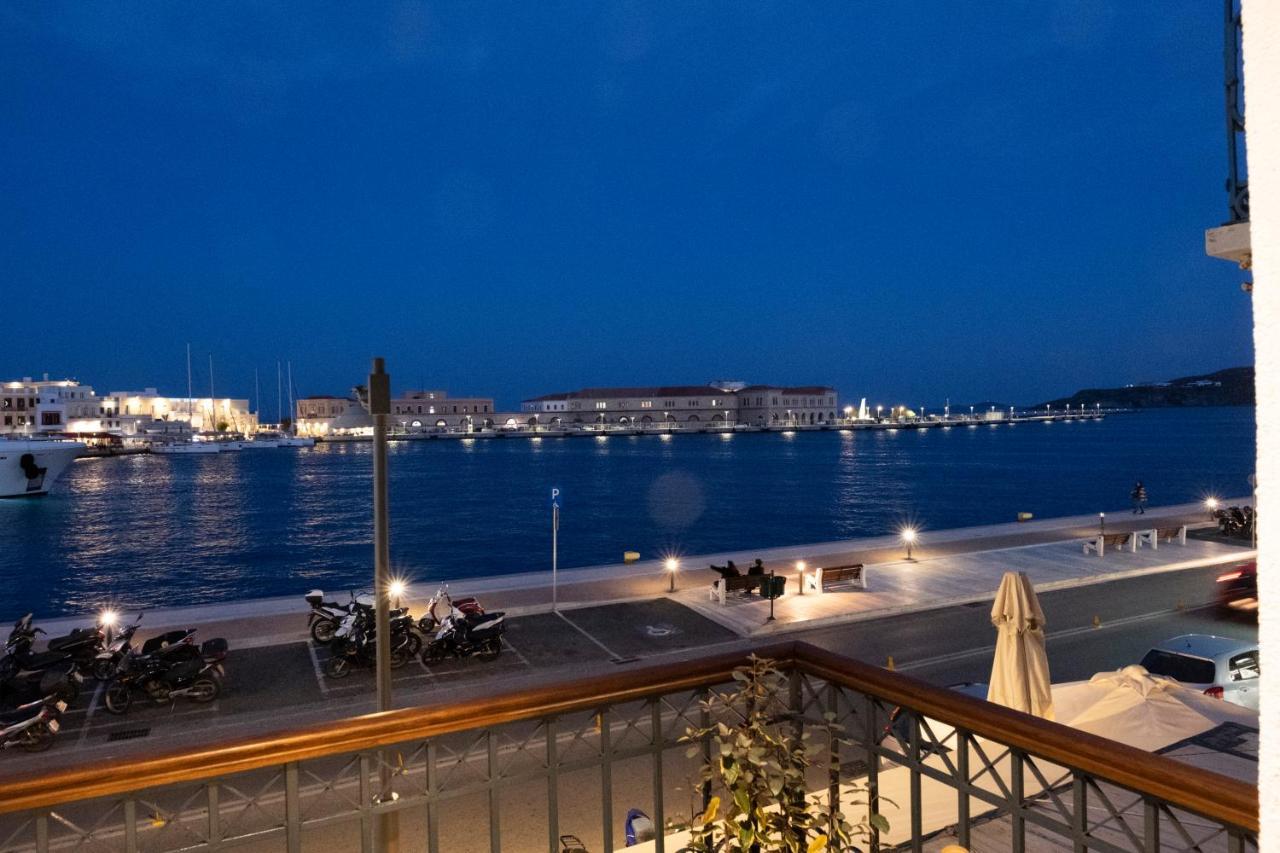 Venus Luxury Apartment Ermoupoli Ngoại thất bức ảnh